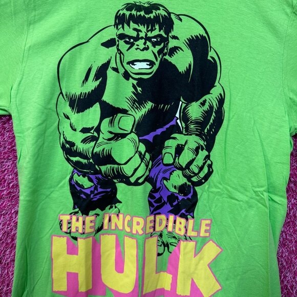 The Incredible Hulk Marvel T-shirt size medium - Picture 2 of 4